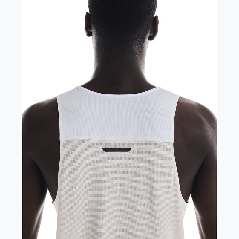 Мъжка тениска за бягане On Performance Tank white/silver 7