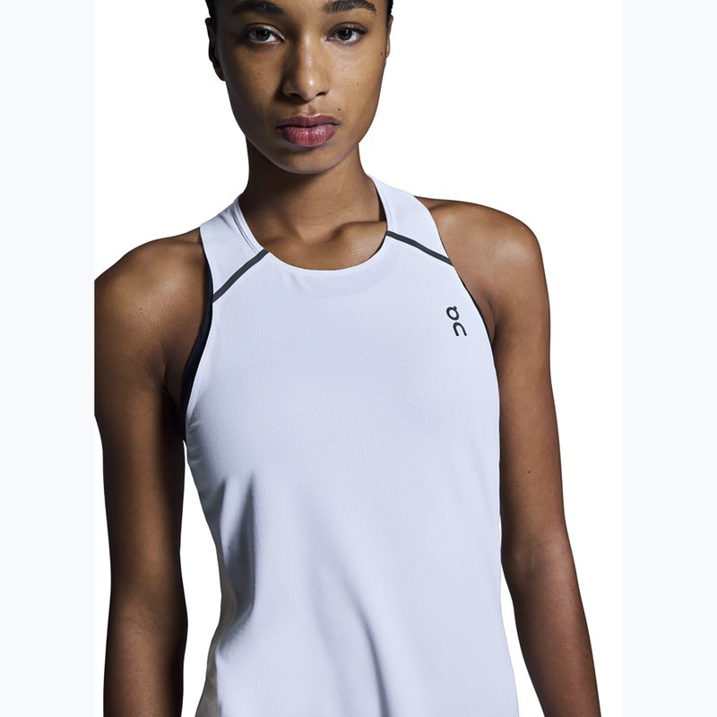 Дамска тениска за бягане On Performance Tank white/silver 4