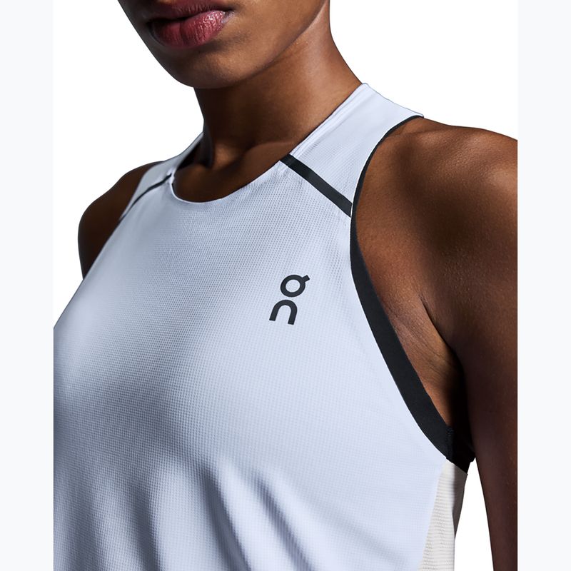 Дамска тениска за бягане On Performance Tank white/silver 6