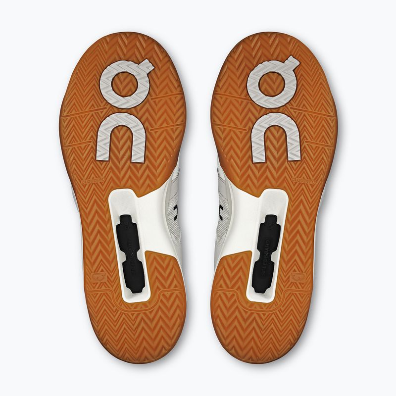 Мъжки обувки за бягане On The Roger Clubhouse Pro ivory/flame 12