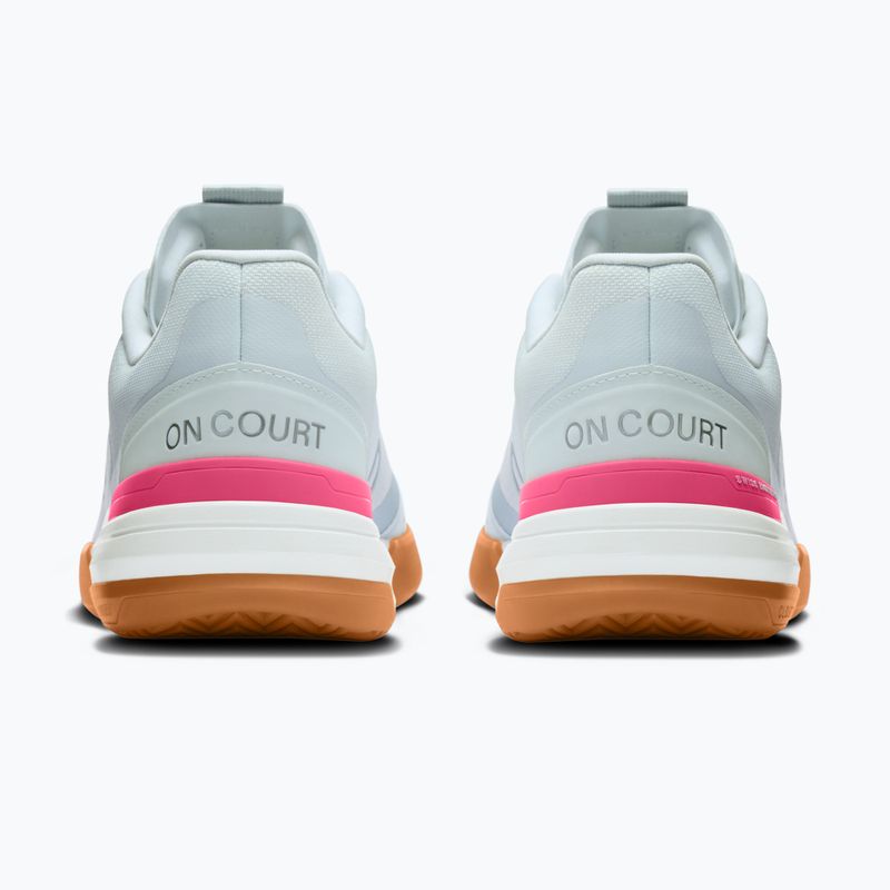 Дамски обувки за тенис On The Roger Advantage Pro W arctic/white 11