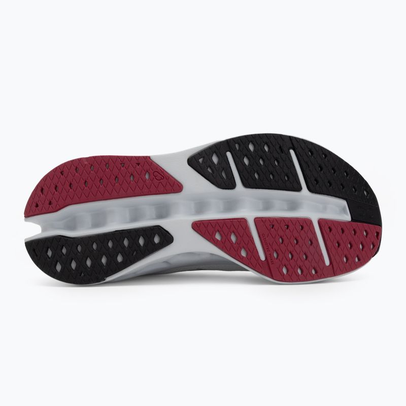 Дамски обувки за бягане On Cloudsurfer Max ivory/arctic 4