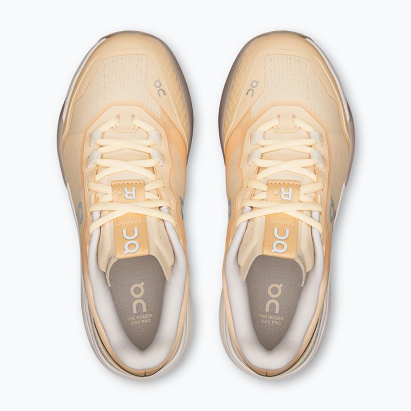 Дамски тенис обувки On Running The Roger Advantage Pro W blond/gardenia 6