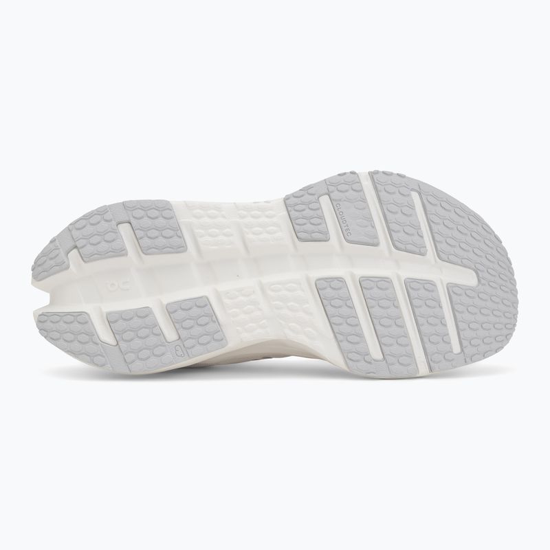 Дамски обувки за бягане On Cloudrunner 3 Wide white/ivory 4