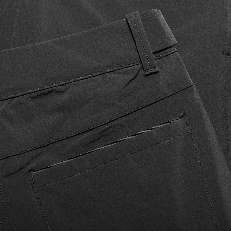 Дамски панталони за трекинг MAMMUT Runbold black 8