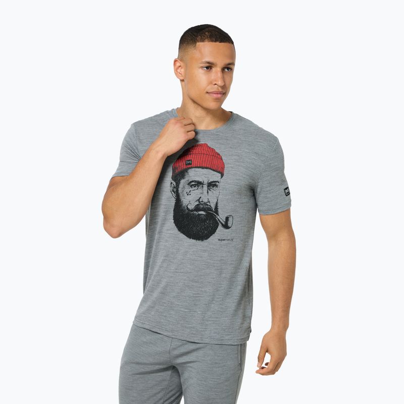 Мъжка тениска super.natural Sailor Tee cashmere grey mel/jet black /high risk red