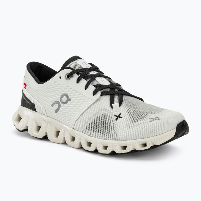 Дамски обувки за бягане On Cloud X 3 white/black