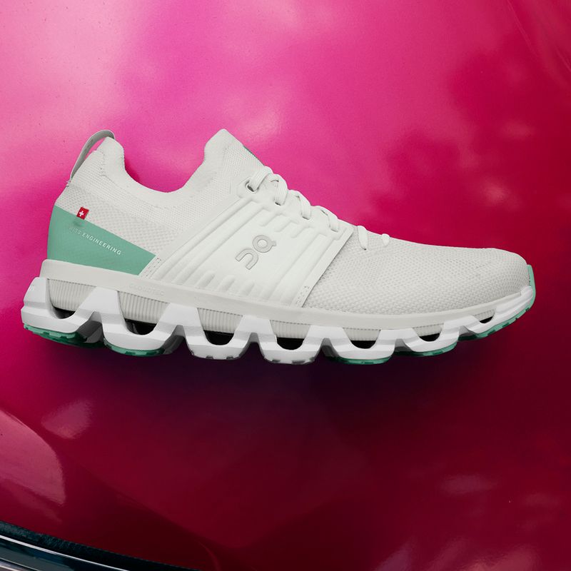 Дамски обувки On Cloudswift 3 ivory/creek 13