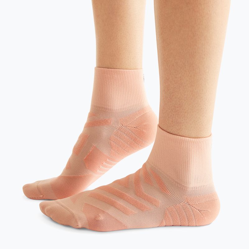 Дамски чорапи за бягане On Performance Mid rose/flamingo 7