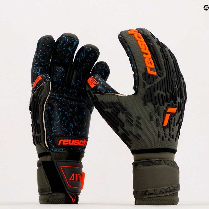 Reusch Attrakt Freegel Fusion Ortho-Tec Вратарски ръкавици зелени 5370090-5555 13