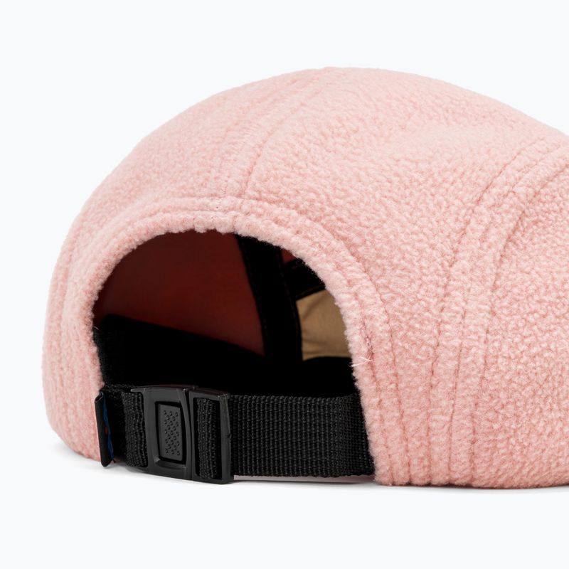 Зимна шапка с козирка KAVU Mountain Top frappe block 4