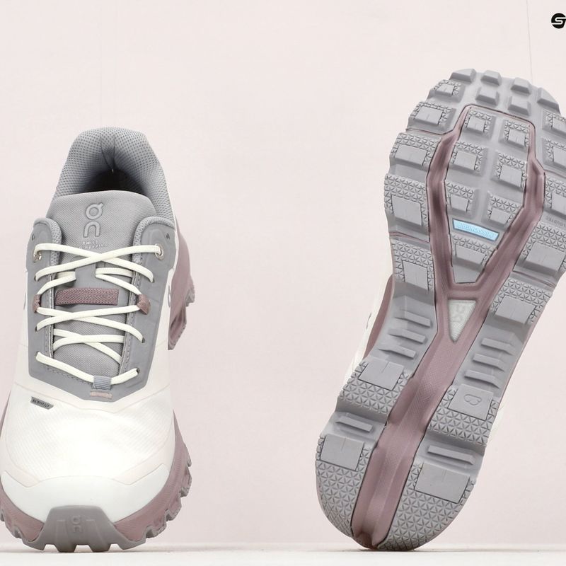 Дамски обувки за бягане On Running Cloudventure Waterproof ice/heron 13