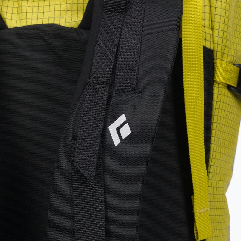 Black Diamond Speed 30 l жълта раница за трекинг BD6812387006S 5