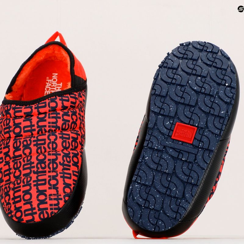 Зимни чехли за жени The North Face Thermoball Traction Mule V orange NF0A3V1HIIR1 16