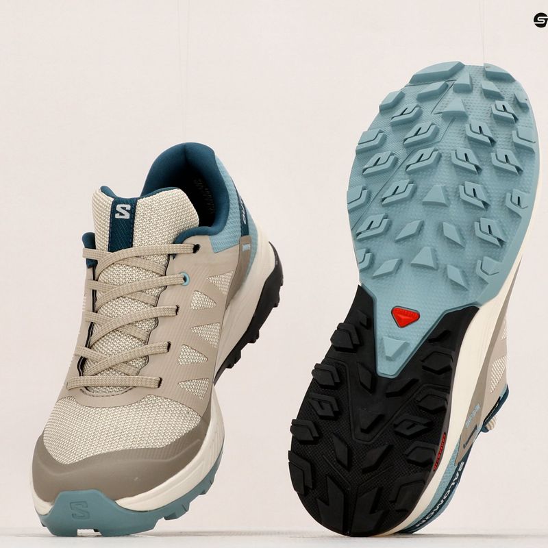 Дамски ботуши за трекинг Salomon Outrise GTX beige L47142700 21