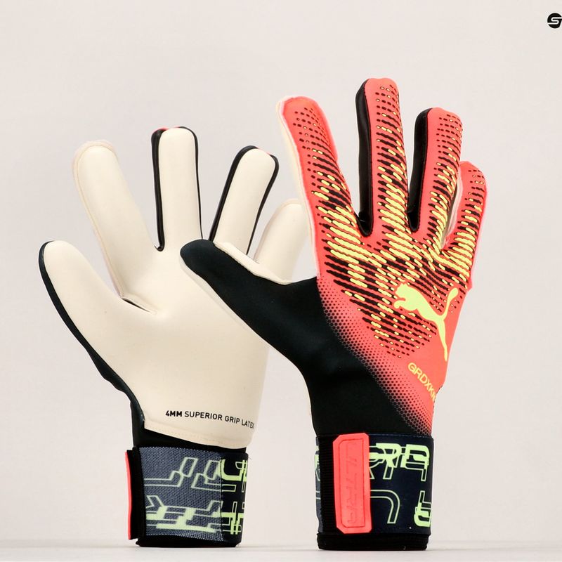 PUMA Ultra Grip 1 Hybrid вратарски ръкавици червени 041827 02 7