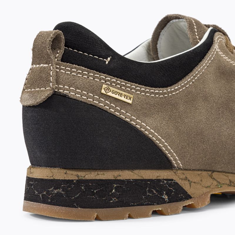 Мъжки обувки за преходи AKU Bellamont III Suede GTX кафяво-черен 504.3-039-7 9
