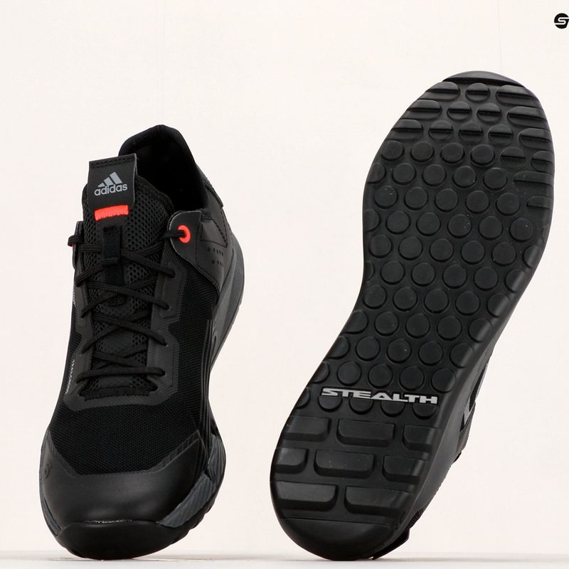 Мъжки обувки за колоездене adidas FIVE TEN Trailcross LT core black/grey two/solar red platform 14
