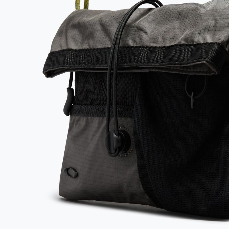 Чантичка  Oakley Reserve 2 l Granite Gray 4