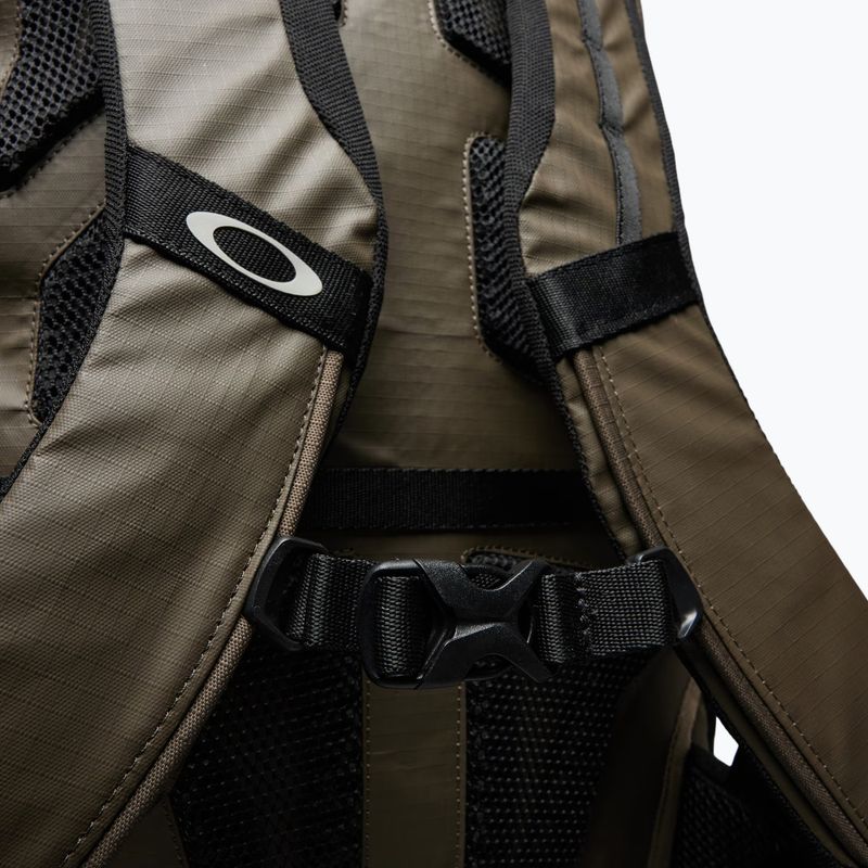 Туристическа раница Oakley Terraquest 29 l deep olive 5