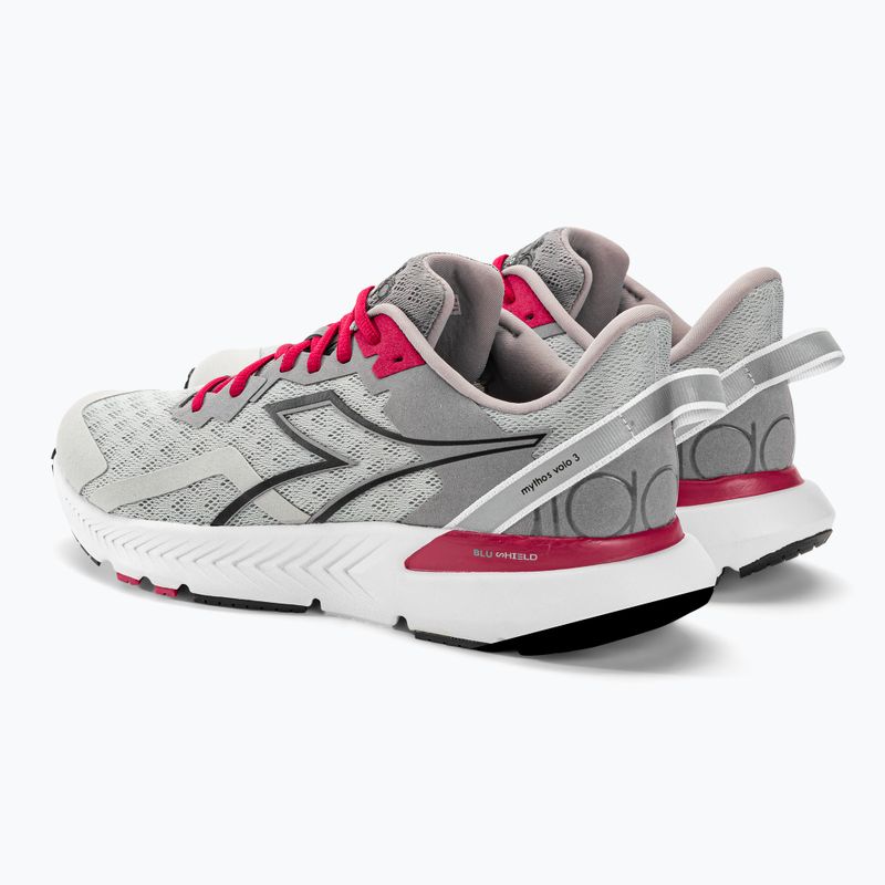 Мъжки обувки за бягане Diadora Mythos Blushield Volo 3 silver dd/black/alloy 3