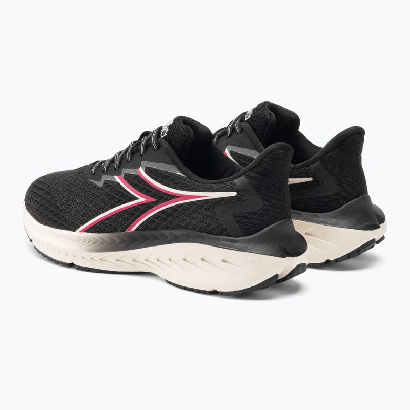 Дамски обувки за бягане Diadora Strada black/whisper white 3