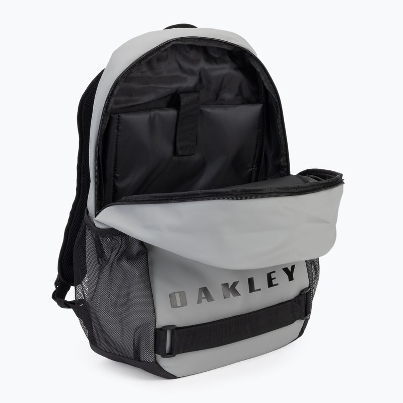 Oakley BTS 20 l градска раница с цимент 4