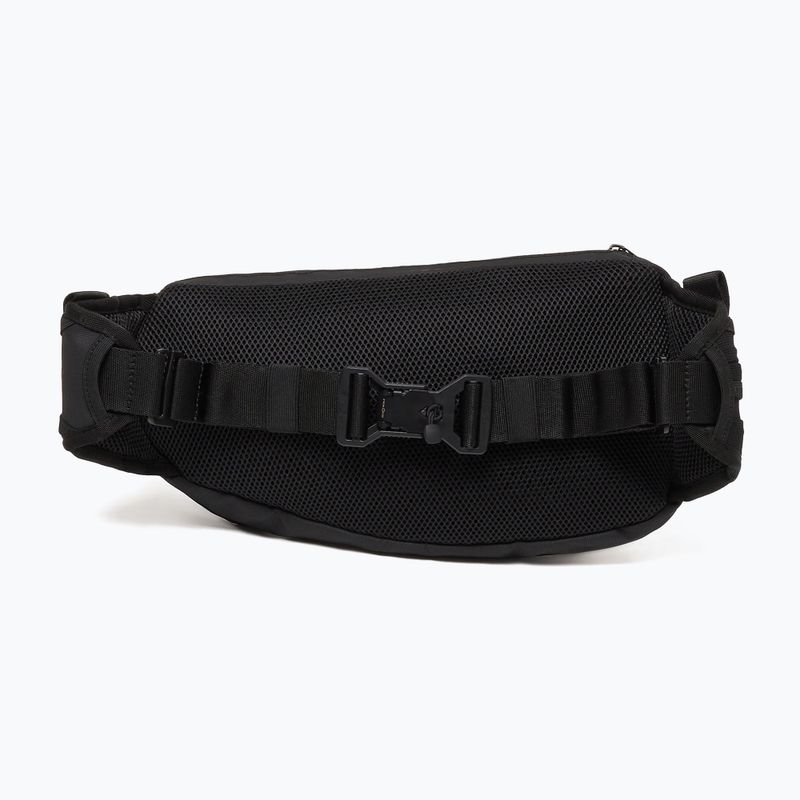Чантичка за кръстна Oakley Latitude Flex 6,5 l blackout 2