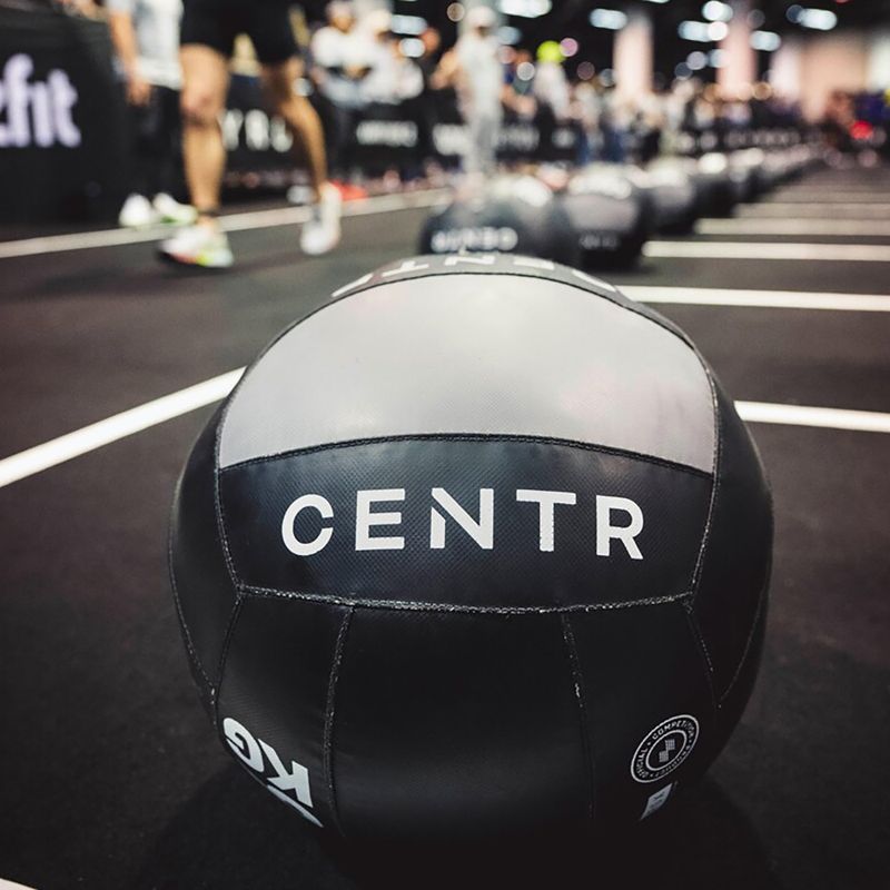 Медицинска топка CENTR Competition Wall Ball Centr x Hyrox 9 kg black 3
