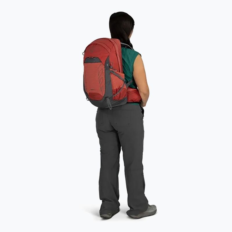 Osprey Tempest 22 l red pampas/coal grey дамска туристическа раница 4