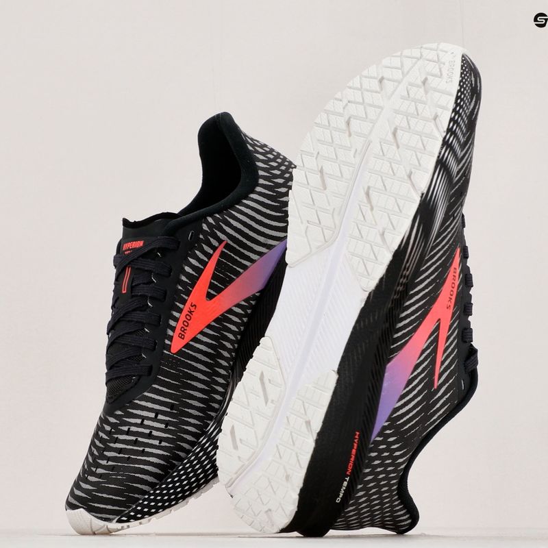 Дамски обувки за бягане Brooks Hyperion Tempo черни/коралови/лилави 17