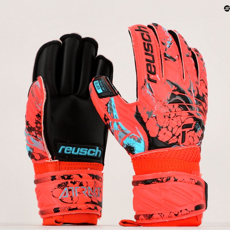 Детски вратарски ръкавици Reusch Attrakt Silver Roll Finger Junior Red 5372217-3333 9