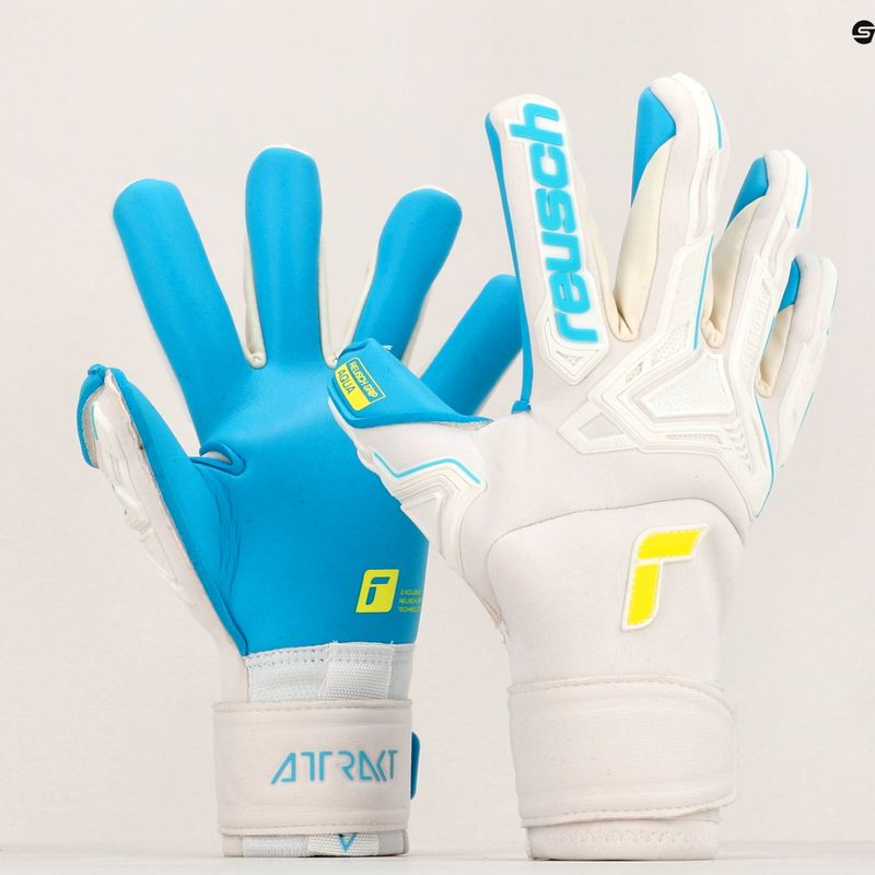 Reusch Attrakt Freegel Aqua Ветроустойчиви вратарски ръкавици бели 5270459 8