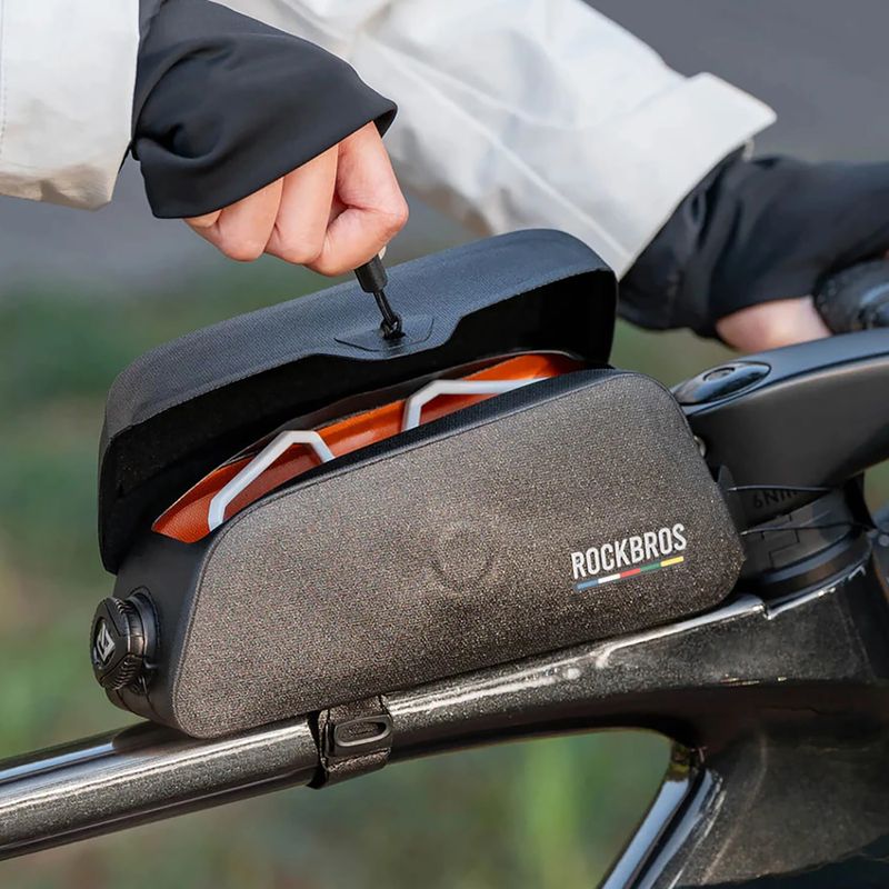Чанта за велосипедна рамка Rockbros 30120123001 Road to Sky Frame Bag Magnetic S black 7