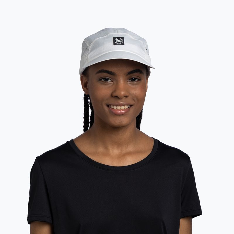 Шапка с козирка BUFF Speed solid white 3