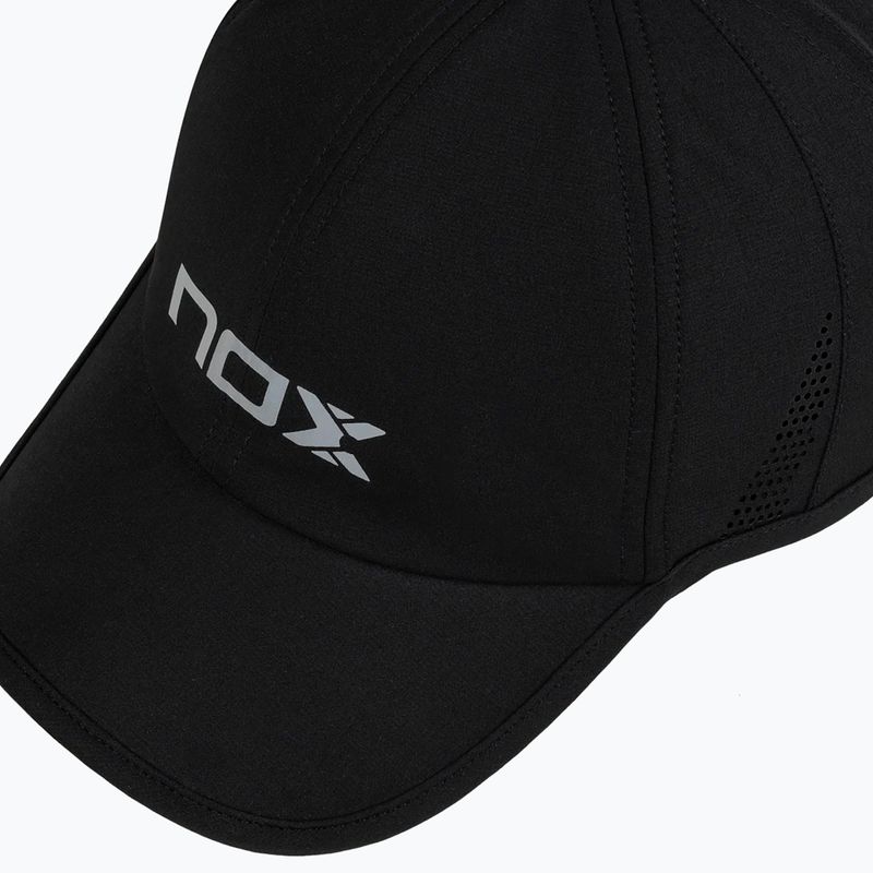 Шапка с козирка NOX Cap black/white 5