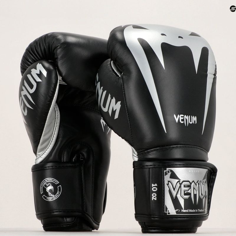 Venum Giant 3.0 черно-сребърни боксови ръкавици 2055-128 11
