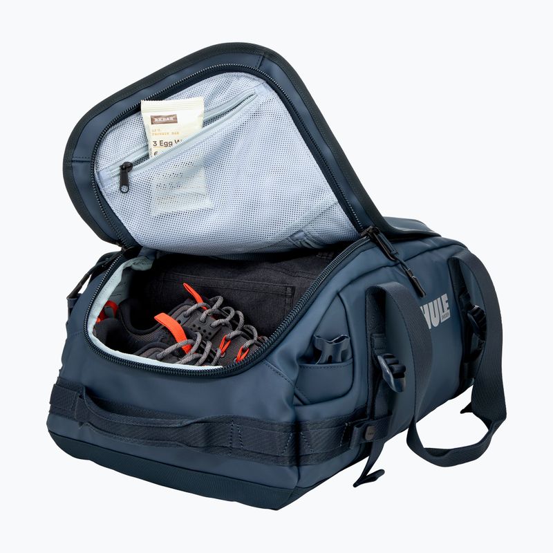 Пътна чанта Thule Chasm Duffel 30 l darkest blue 10