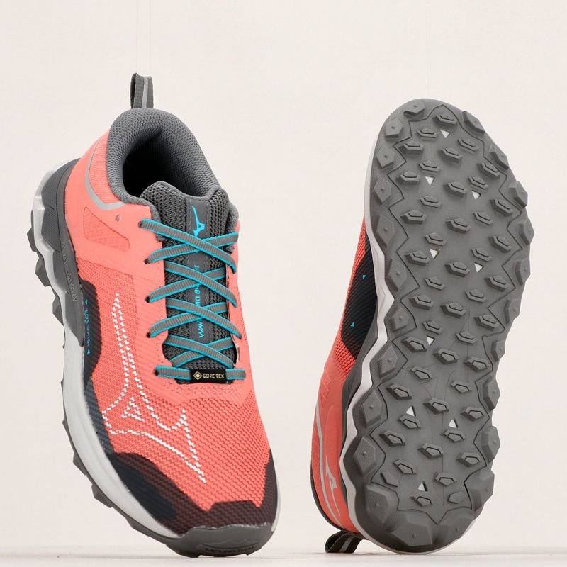 Дамски обувки за бягане Mizuno Wave Ibuki 4 GTX lantana/quiet shade/buebird 18