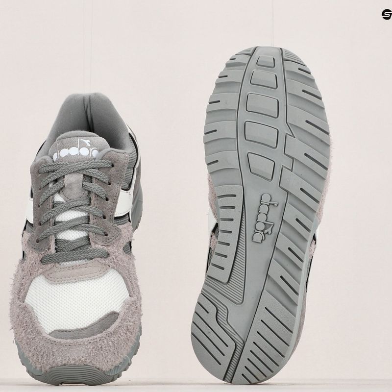 Diadora N902 Hairy Suede melange сиви обувки 18