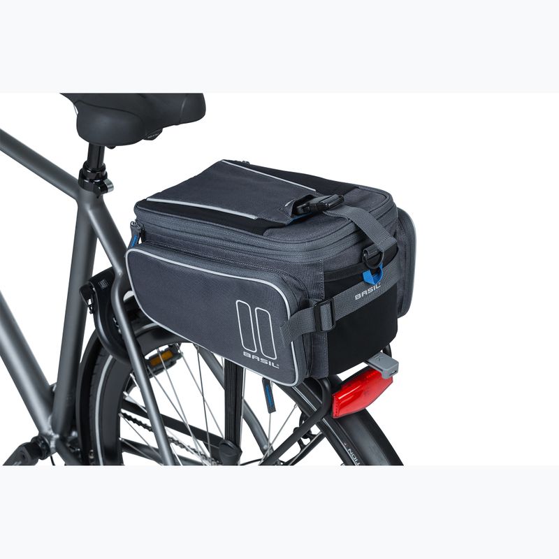 Чанта за багажник на велосипед Basil Sport Design Trunkbag MIK 15 l graphite 9