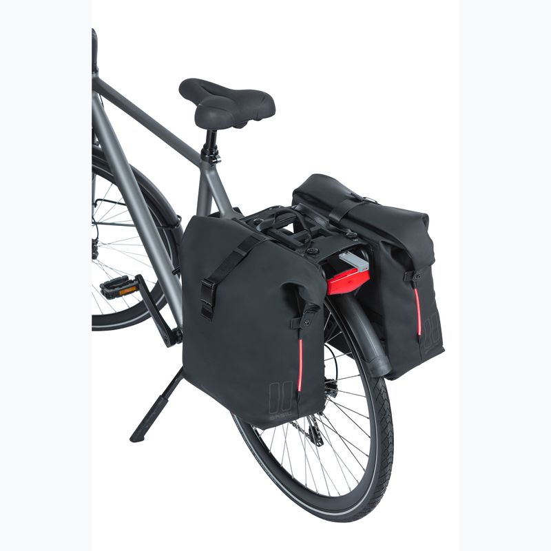 Сак за велосипед Basil Soho Nordlicht Double Bag MIK 41 l black 8