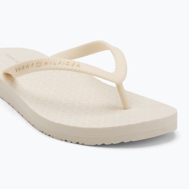 Дамски плажен сандал с каишка Tommy Hilfiger ivory petal flip flops 7