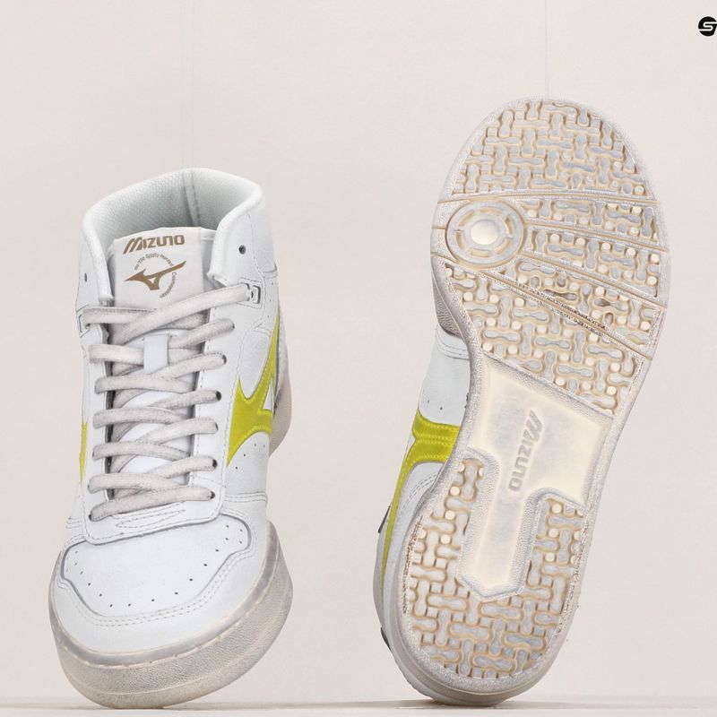 Обувки Mizuno City Wind Mt white/bolt 11