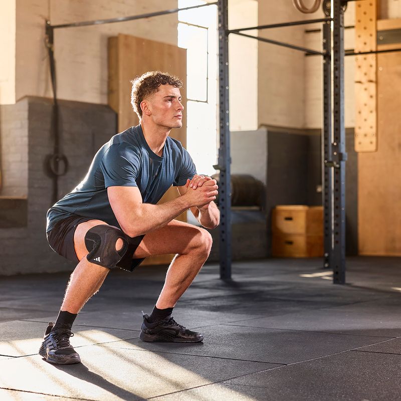 Стабилизатор за коляно Adidas Adjustable Knee Support black 9