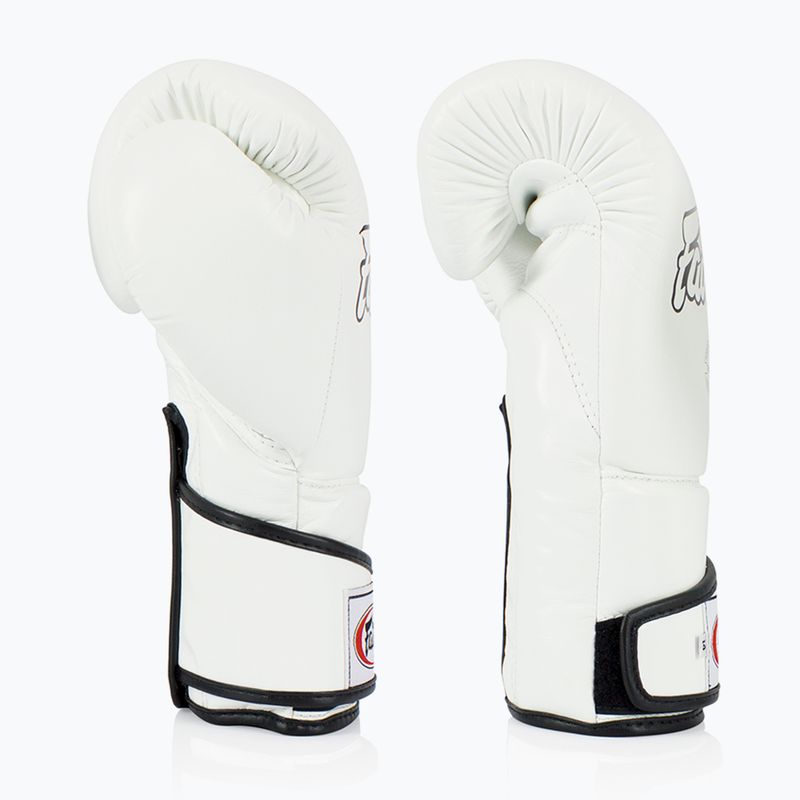 Боксови ръкавици Fairtex Stylish Angular Sparring - Locked Thumb white 3