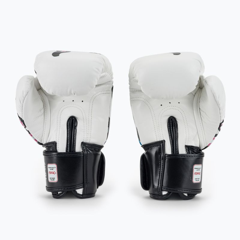 Мъжки боксови ръкавици YOKKAO Flames white 3