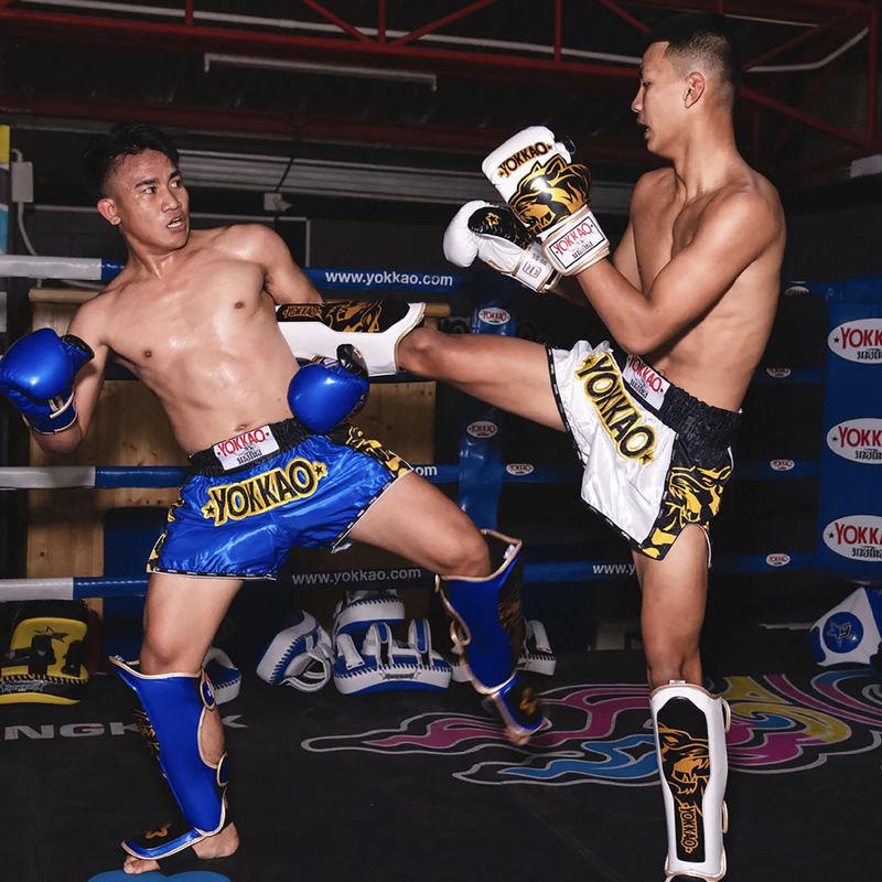 Мъжки тренировъчни шорти YOKKAO Original Muay Thai white 6