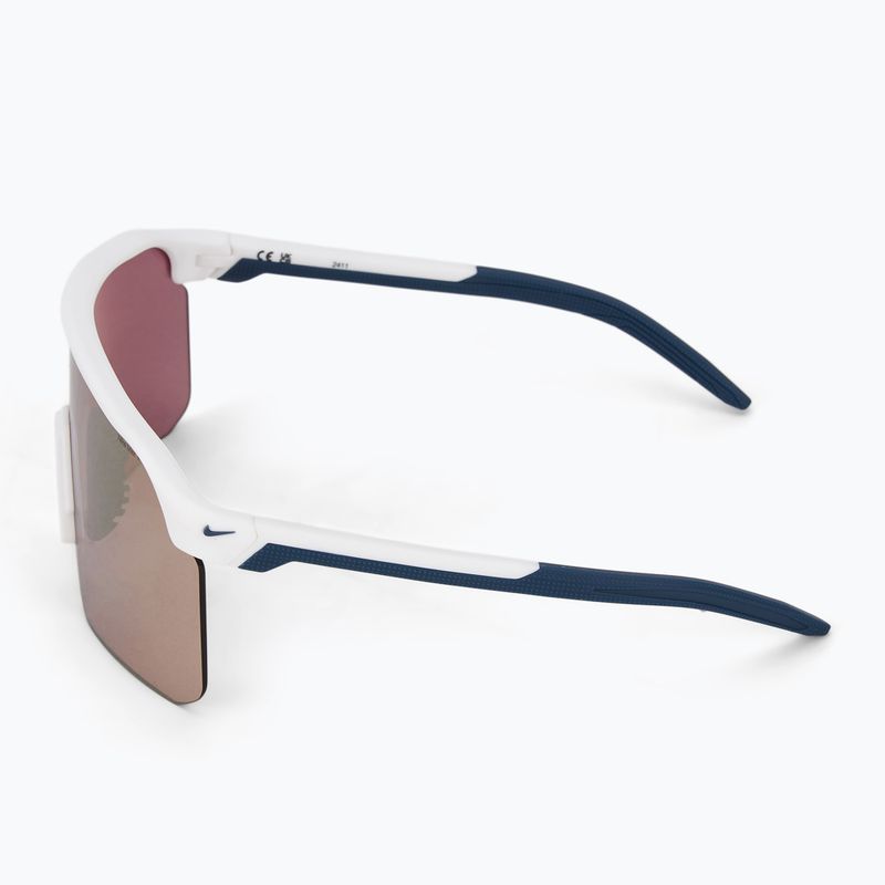 Слънчеви очила Nike Expedition Shield E matte summit white/ road chrome mirror 4