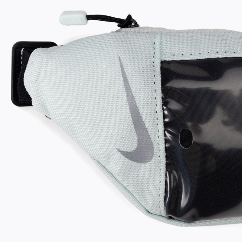 Nike Pack зелена/сребърна чанта за бъбреци N0002650-324 3